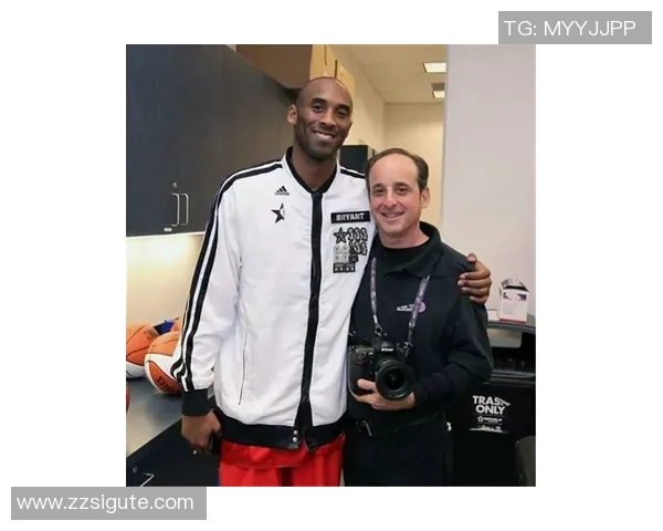 哈克曼足球明星的传奇之路与荣耀时刻全景回顾