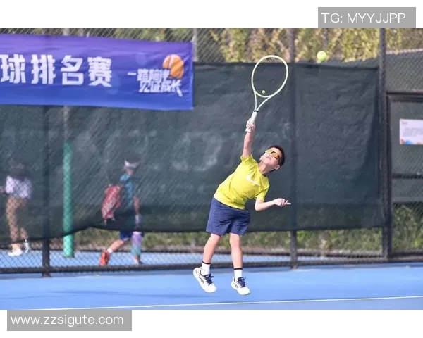 重庆网球队荣登全国网球团队协作排行榜第八名展现团队精神与实力